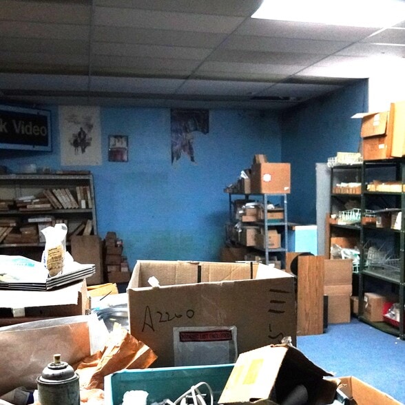 More Photos Of 1900 8th Ave, Parkersburg Garden Center For Sale
