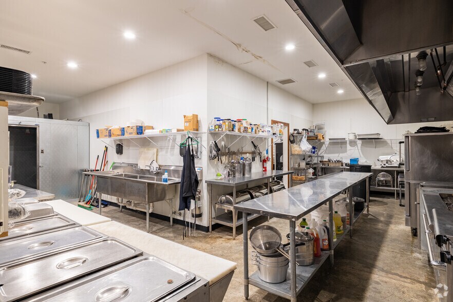 More Photos Of 846 Winery Hills Est, Linn Creek Winery Vineyard For Sale