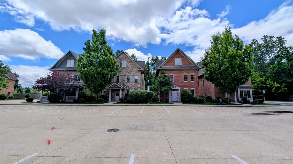 More Photos Of 18088-18140 Legacy Village Ct, South Bend Apartments For Sale