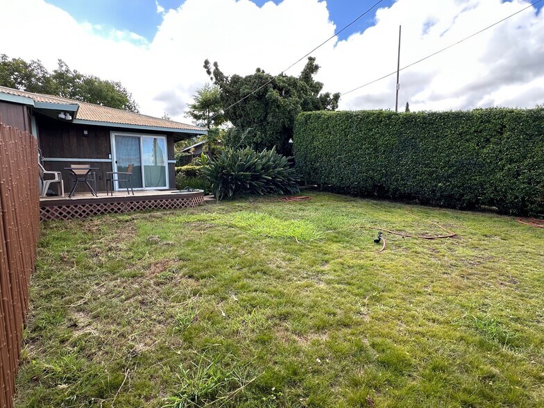 More Photos Of 3135 Lower Kula Rd, Kula Storefront Retail Office For Sale