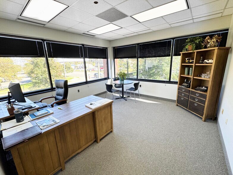 More Photos Of 6800 Backlick Rd, Springfield Office For Lease