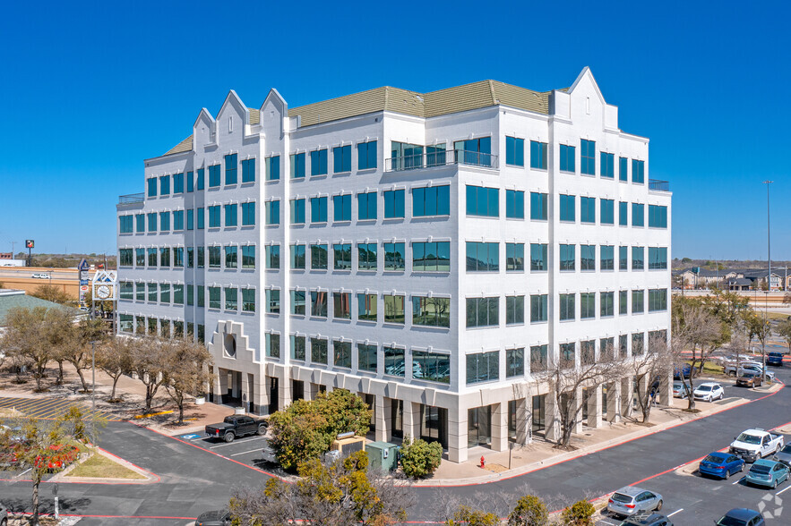 Primary Photo Of 2350 Airport Fwy, Bedford Office For Lease