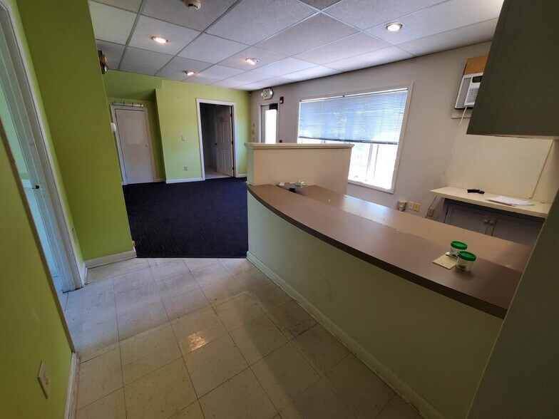 More Photos Of 8 Nells Way, Orleans Office For Lease