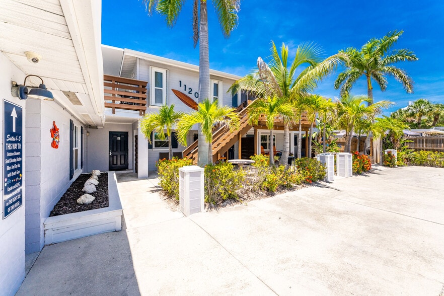 More Photos Of 1130 Gulf Blvd, Englewood Apartments For Sale