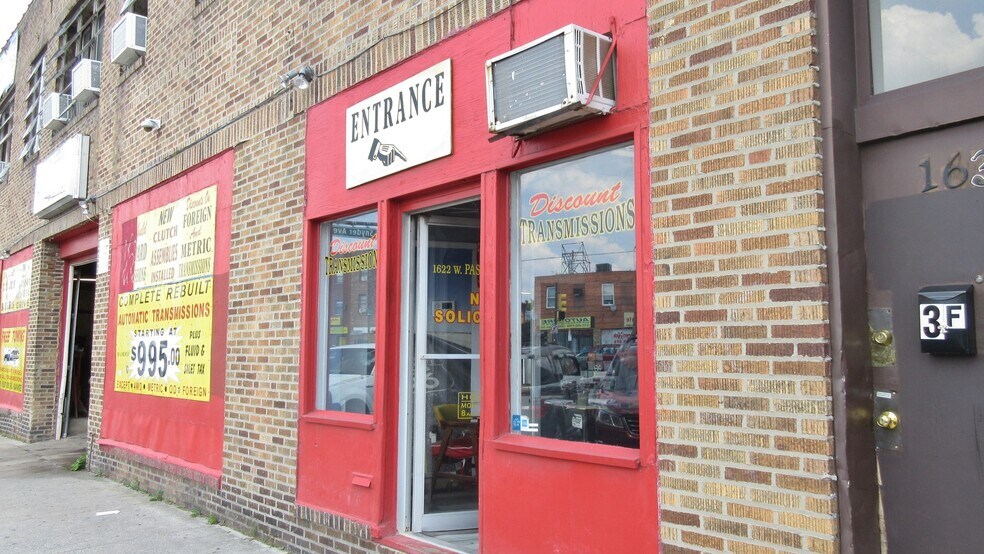 More Photos Of 1622-1628 W Passyunk Ave, Philadelphia Auto Repair For Sale