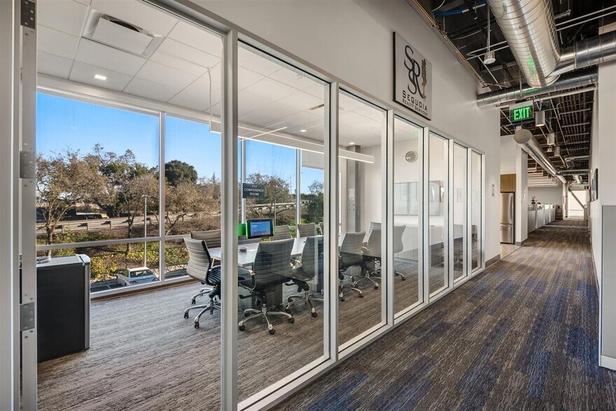 More Photos Of 1629 Main St, Redwood City Office For Lease
