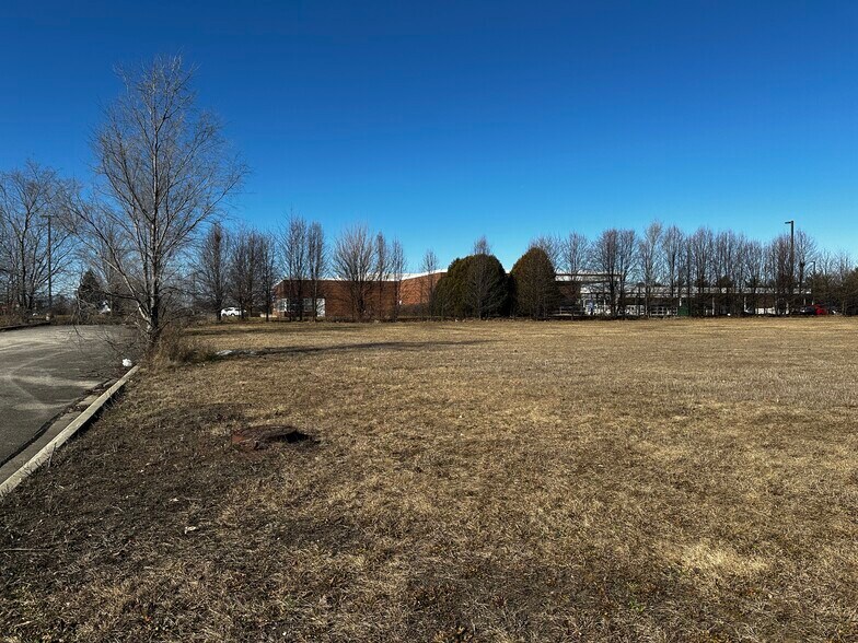 More Photos Of 721 Crimson Ln, Yorkville Land For Sale