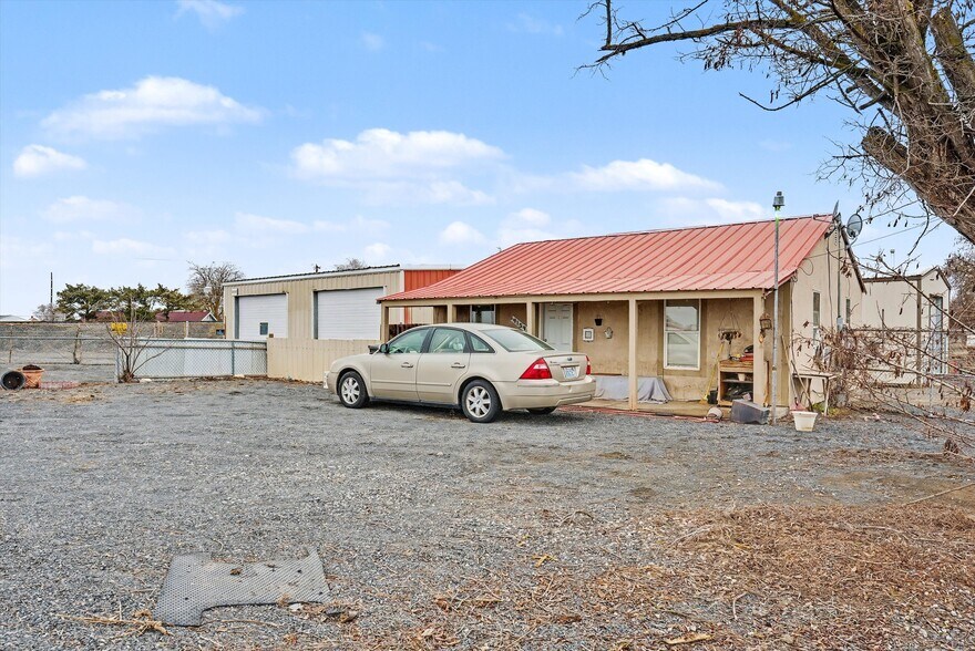 More Photos Of 4150 Stratford Rd NE, Moses Lake Specialty For Sale