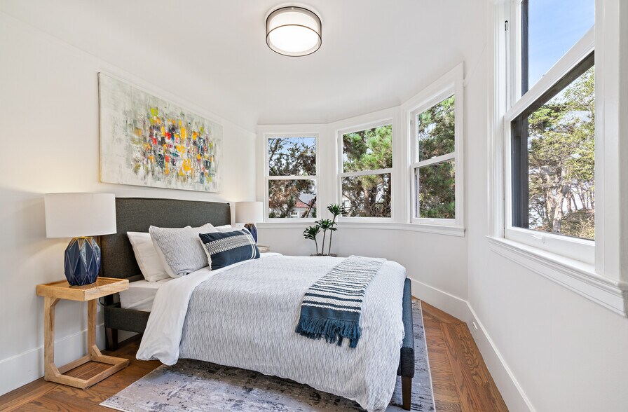 More Photos Of 407-411 Greenwich St, San Francisco Apartments For Sale