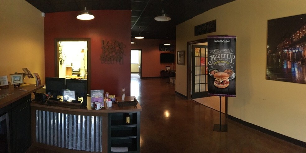 More Photos Of 40306 Highway 42, Prairieville Restaurant For Lease