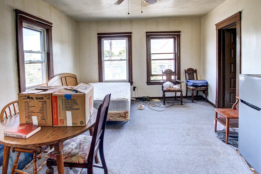 More Photos Of 6602 Harvard Ave, Cleveland General Retail For Sale