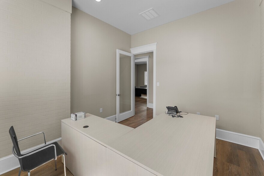 More Photos Of 710 Mall Blvd, Savannah Bank For Sale