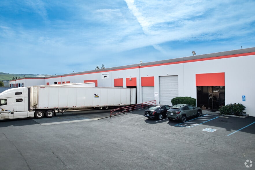 More Photos Of 30489-30509 San Antonio St, Hayward Warehouse For Sale
