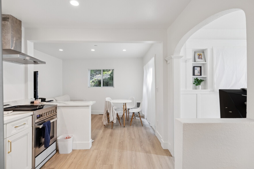 More Photos Of 250 Red Hill Ave, San Anselmo Apartments For Sale