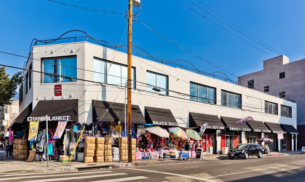 More Photos Of 1048-1050 S Los Angeles St, Los Angeles Storefront Retail Office For Sale