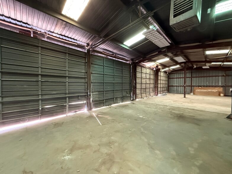 More Photos Of 8216 Alameda Ave, El Paso Warehouse For Sale