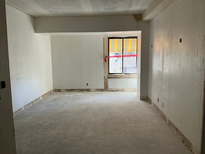 More Photos Of 34 W 2nd St, Reno Apartments For Sale