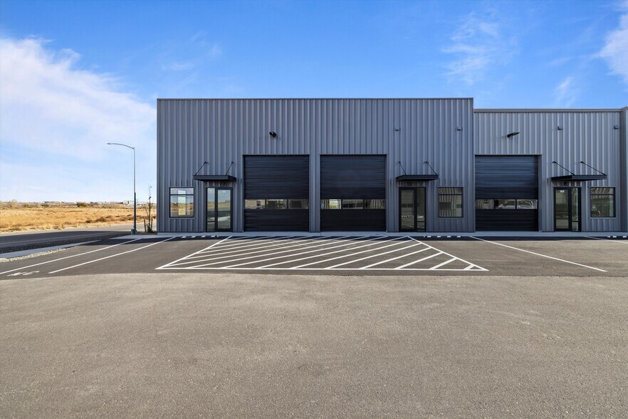 More Photos Of 2517 Logan St, Richland Service For Sale