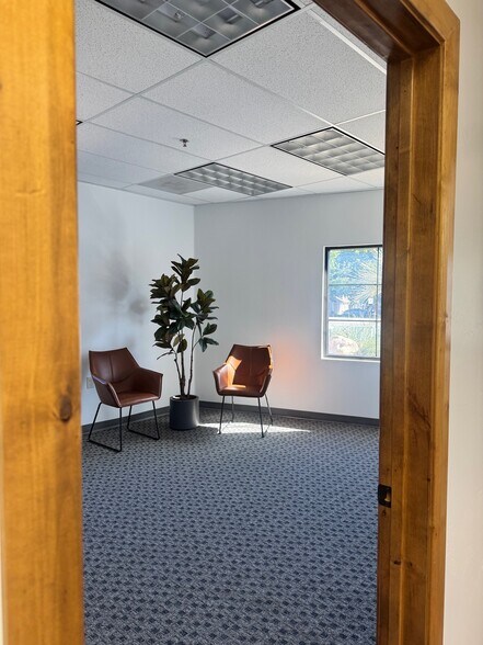 More Photos Of 393 E Riverside Dr, St George Loft Creative Space For Lease