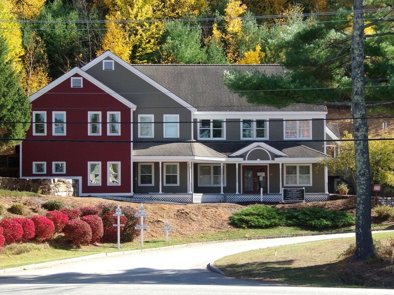 More Photos Of 401 Gilford Ave, Gilford Medical For Lease