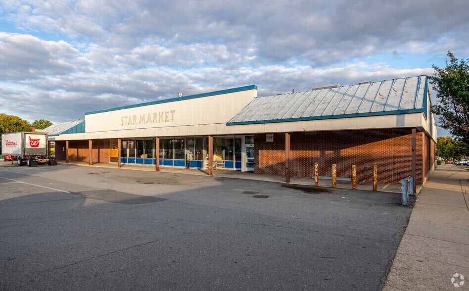 Primary Photo Of 299 Broadway, Somerville Freestanding For Lease