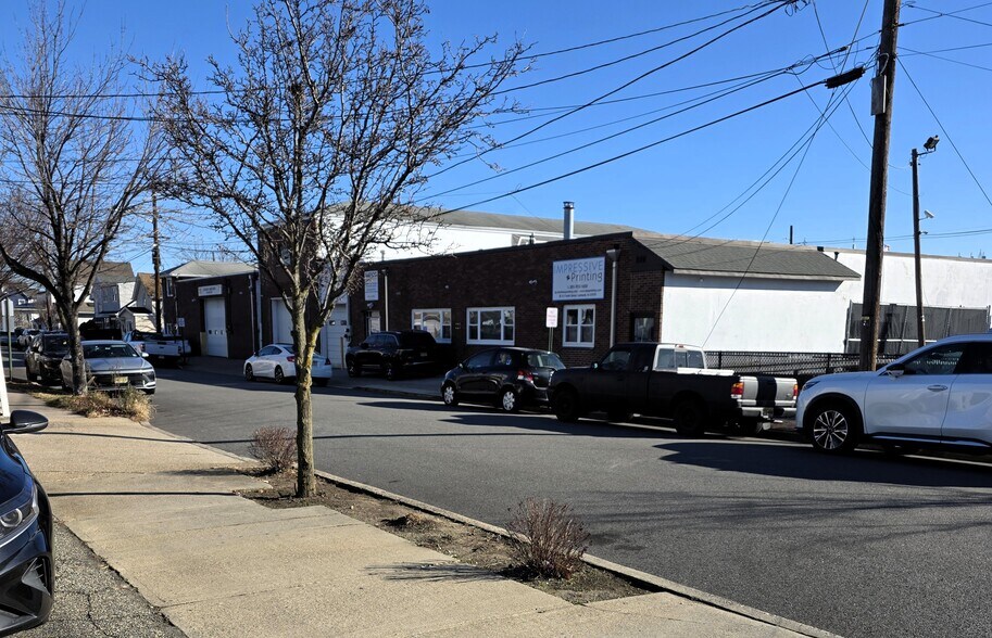 More Photos Of 301 Hoboken Rd, Carlstadt Storefront Retail Office For Sale