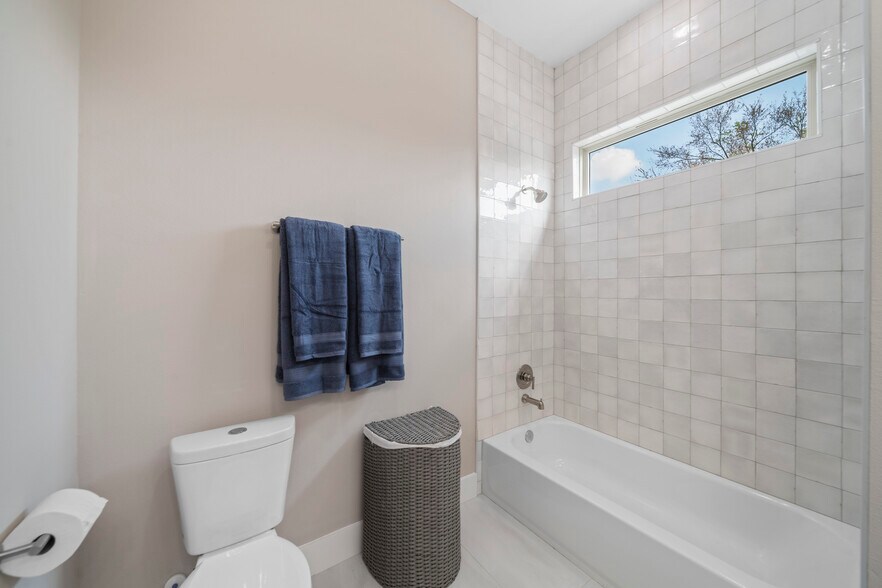 More Photos Of 2632 Paul Quinn St, Houston Apartments For Sale