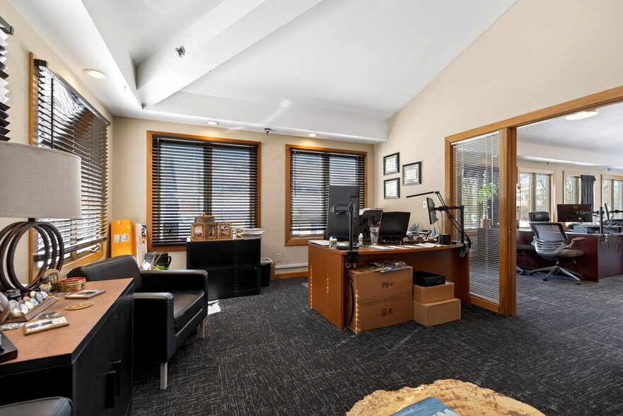 More Photos Of 6718 Loop Rd, Dayton Loft Creative Space For Sale