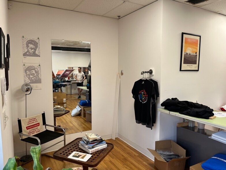 More Photos Of 26 Fitch St, Norwalk Warehouse For Lease