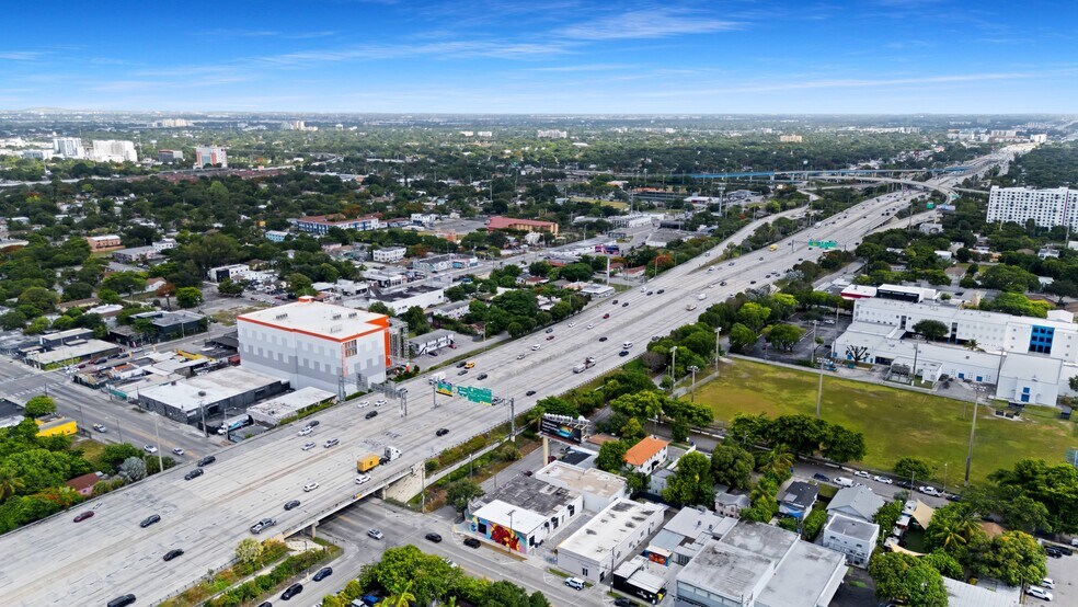 More Photos Of 591 NW 29th St, Miami Flex For Sale