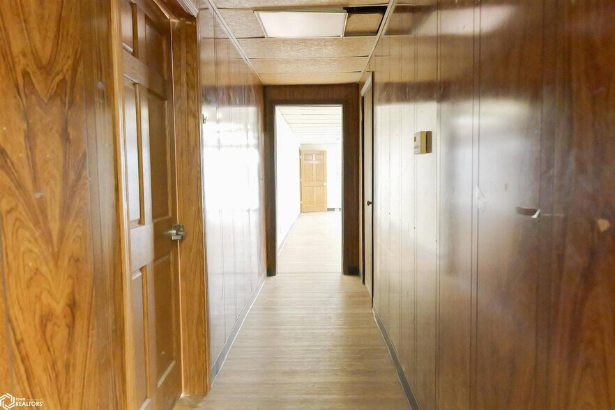 More Photos Of 1130 Broadway St, West Burlington Industrial For Lease