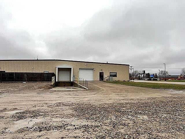 More Photos Of 687 S Taft Ave, Mason City Freestanding For Lease