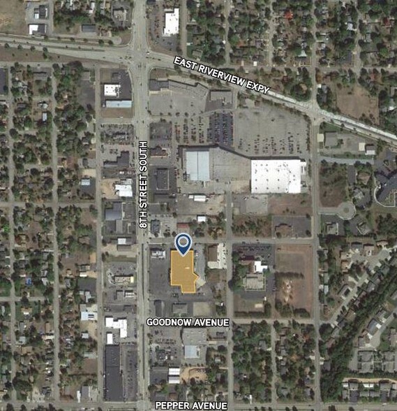 More Photos Of 2111-2113 8th St S, Wisconsin Rapids General Retail For Lease