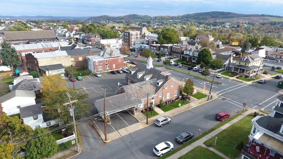 More Photos Of 1733 Washington Blvd, Easton Office For Sale