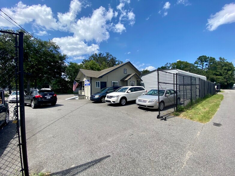 More Photos Of 4527 St Augustine Rd, Jacksonville Freestanding For Sale
