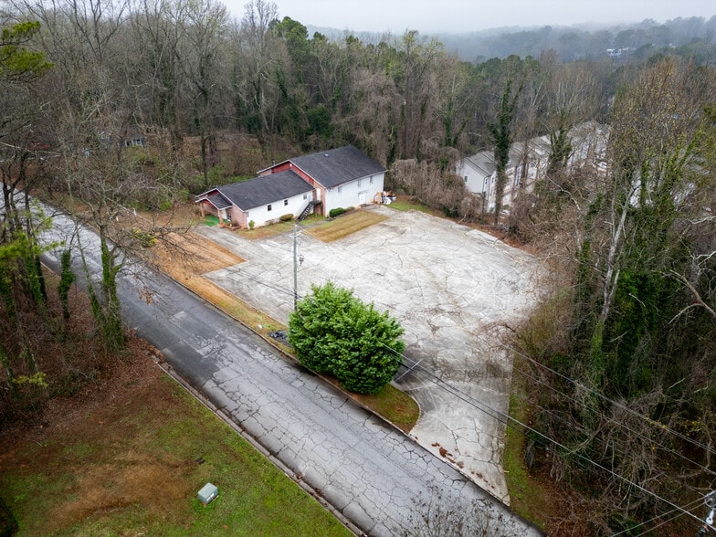 More Photos Of 2766 White Oak Dr, Decatur Religious Facility For Sale