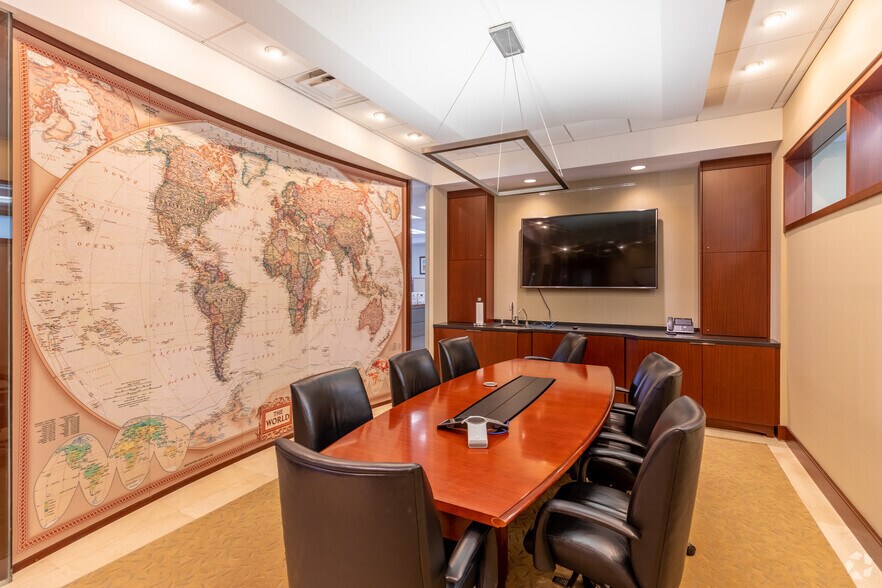 More Photos Of 5505 Cancha De Golf, Rancho Santa Fe Office For Sale