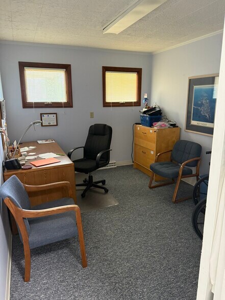 More Photos Of 1117 Clark St, Cambridge Medical For Sale