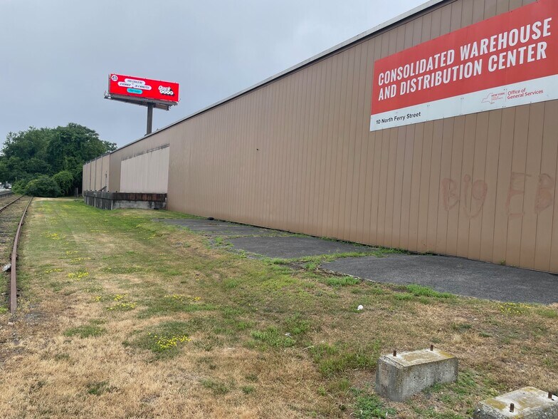 More Photos Of 10 N Ferry St, Albany Warehouse For Sale