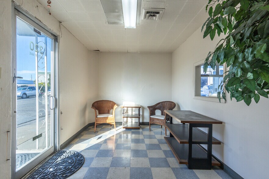 More Photos Of 320 Victory Ave, South San Francisco Warehouse For Lease