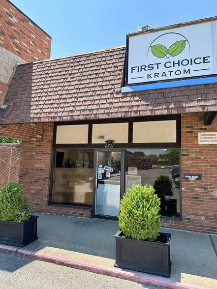 More Photos Of 6511-6577 E Livingston Ave, Reynoldsburg Unknown For Lease