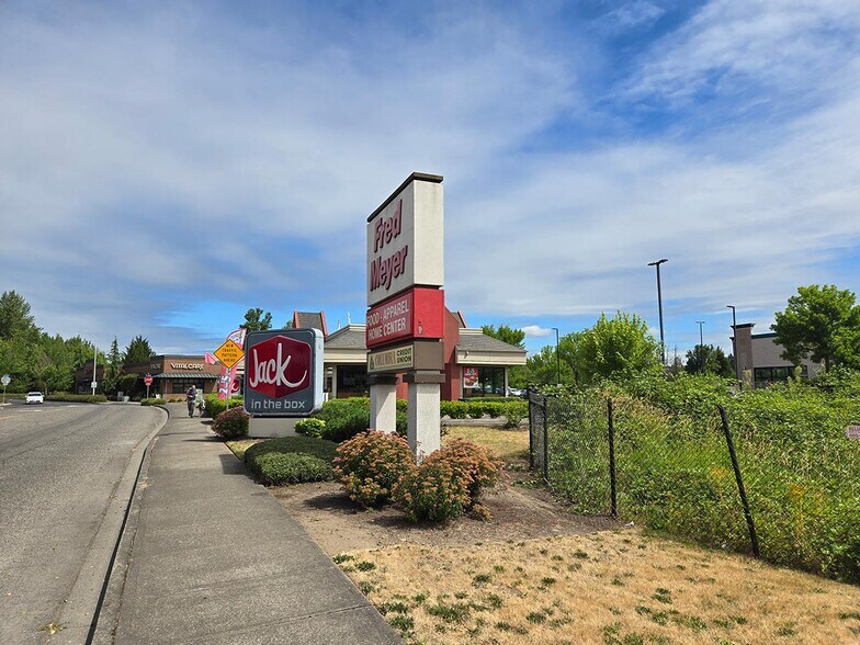 More Photos Of 19 NW 12th Ave, Battle Ground Fast Food For Lease