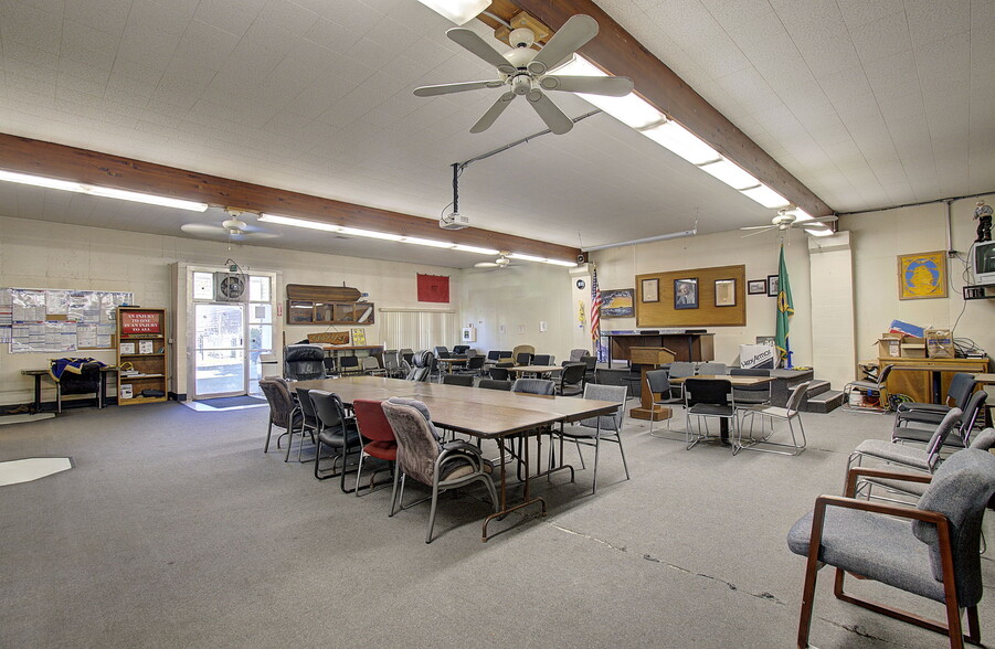 More Photos Of 1205 Ingalls St, Vancouver Lodge Meeting Hall For Sale