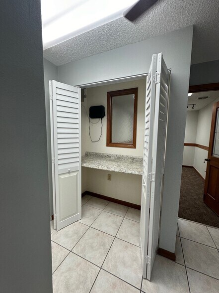More Photos Of 6971 N Federal Hwy, Boca Raton Loft Creative Space For Sale