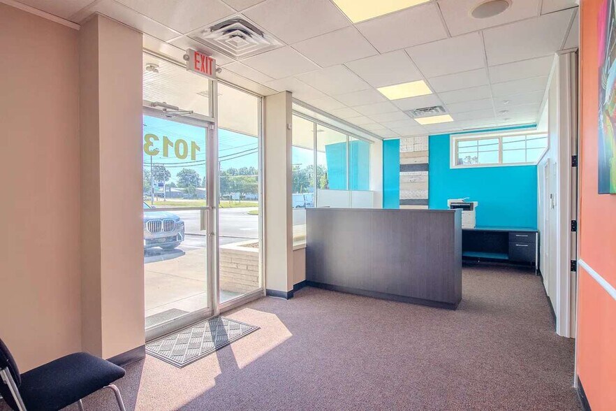 More Photos Of 1013 Industry Rd, Lexington Office For Sale