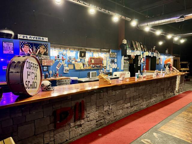 More Photos Of 414 N Montgomery Ave, Sheffield Office For Sale