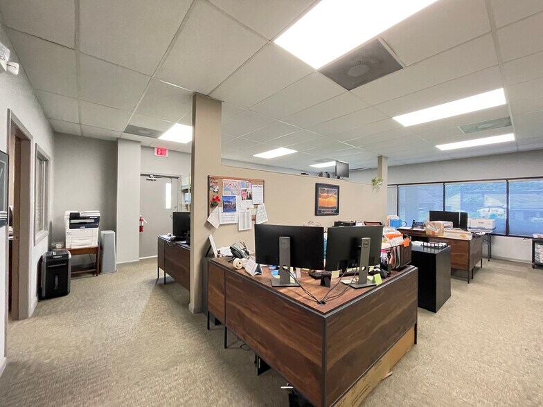 More Photos Of 3715 NW 97th Blvd, Gainesville Office For Sale