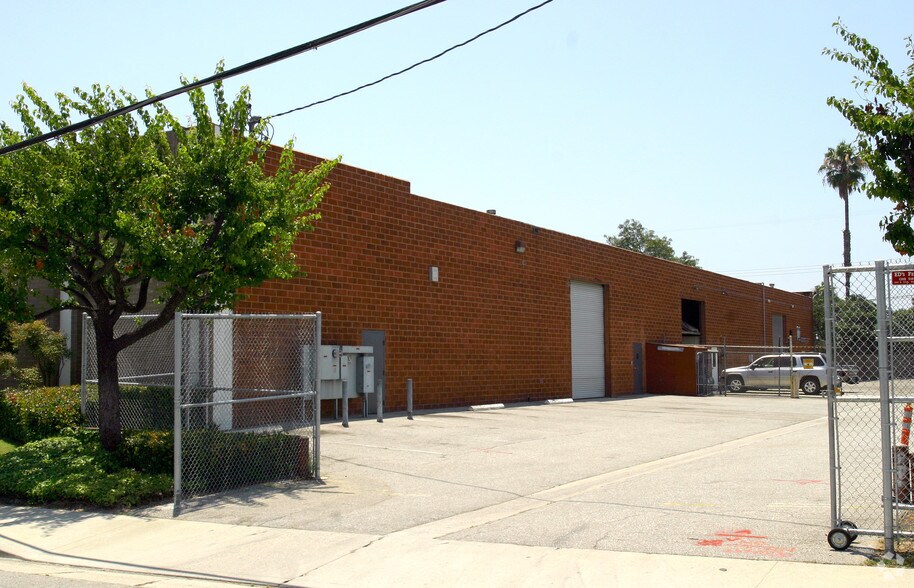 More Photos Of 1420 W 240th St, Harbor City Warehouse For Lease