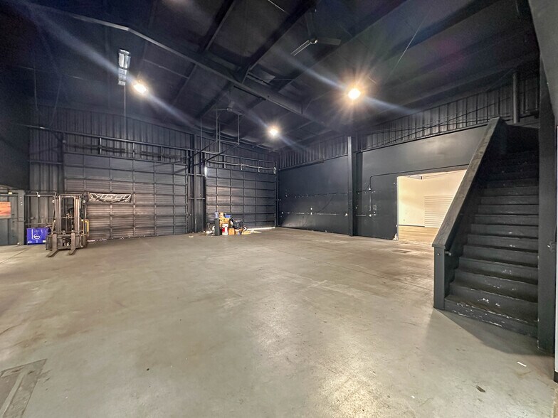 More Photos Of 1020 Auto Center Pky, Seaside Auto Dealership For Sale