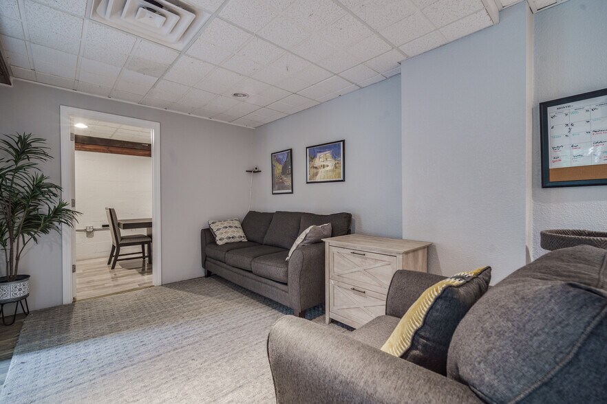 More Photos Of 2589 Boston Rd, Wilbraham Restaurant For Sale